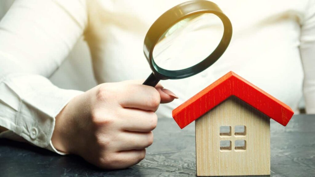 What to Expect When Renting in Bromley: Costs, Contracts & Community Renting in Bromley